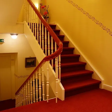 Am 3* קושהאבן